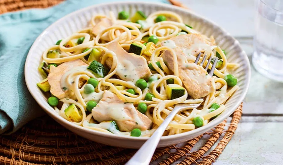 Emincés de dinde sauce au citron, linguine complète et légumes verts*Picard Sale