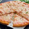Margherita, mozzarella, tomate, origan*Picard Sale
