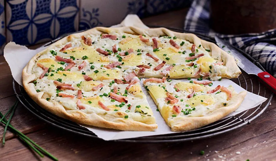 Tarte flambée, munster, jambon, oignon*Picard New